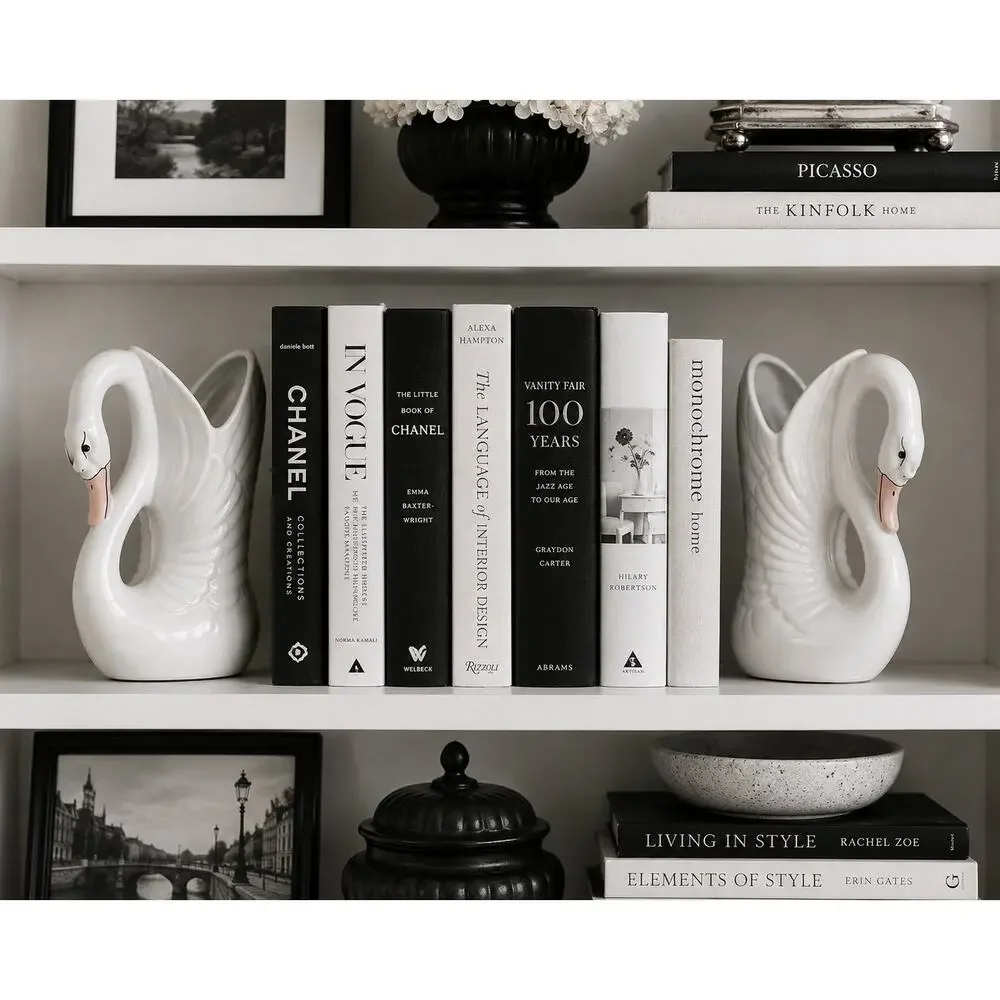 Unbranded decor bring timeless